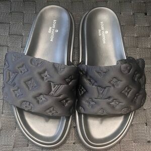 LV pillow slides